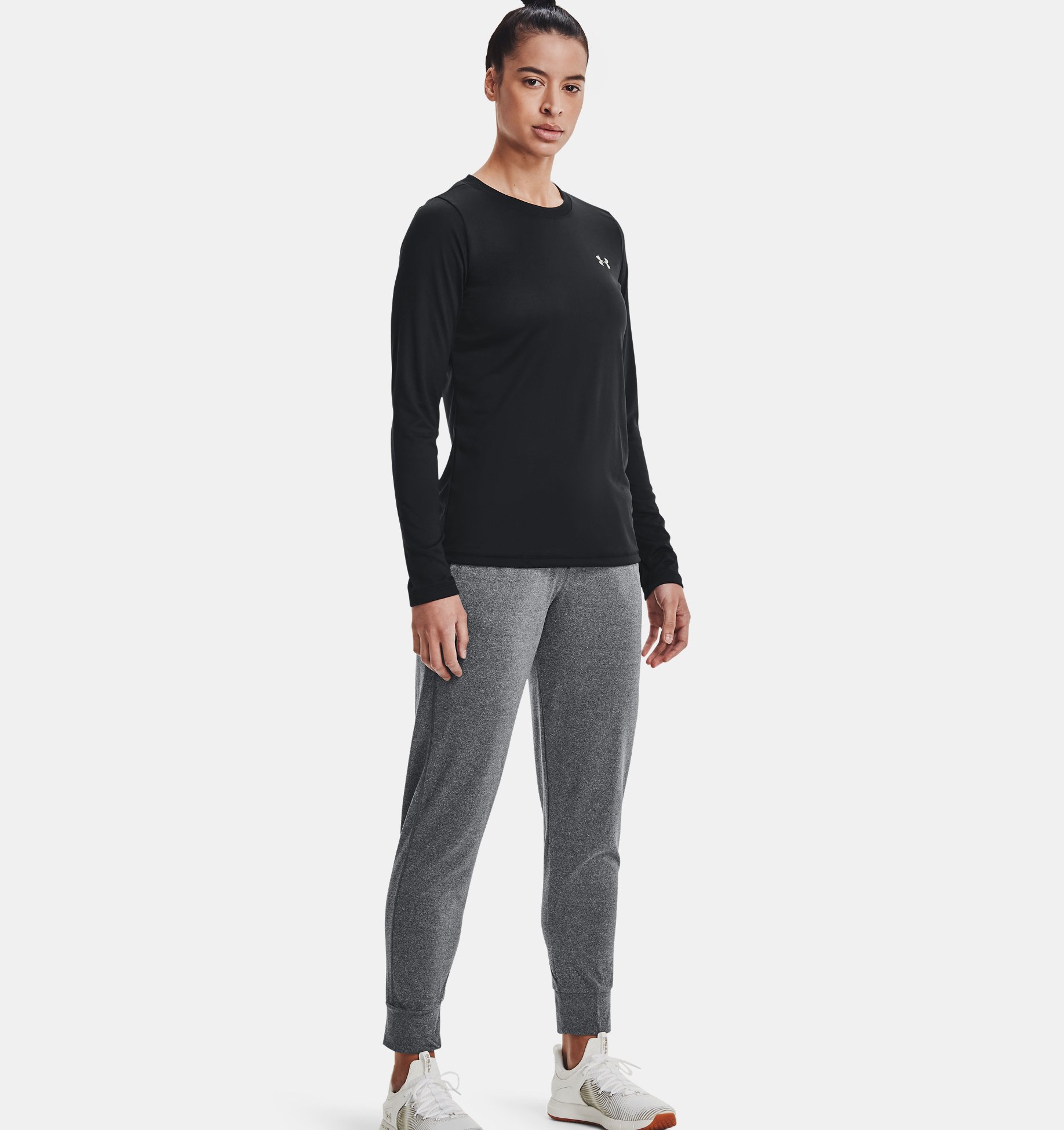 Super-Soft Women’s Tracksuit Bottoms with Anti-Odour Technology Under Armour Womens Tech Pant 2.0 Comfortable and Quick-Drying Yoga Pants 